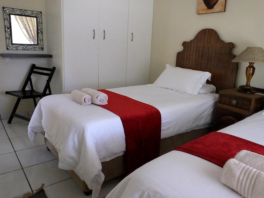 Appartamento Sunshine Self Catering Mbombela Camera foto