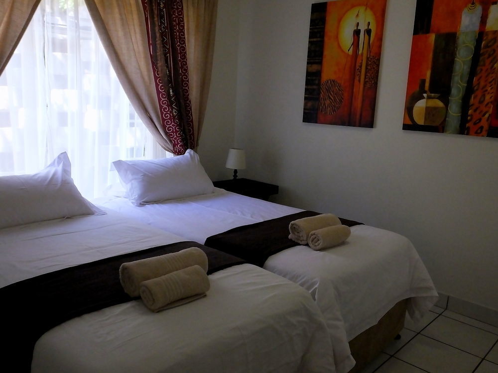 Appartamento Sunshine Self Catering Mbombela Esterno foto